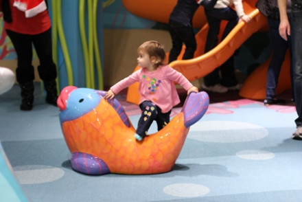 Garden State Plaza’s New Playspace (plus, photos from our Santa Breakfast)