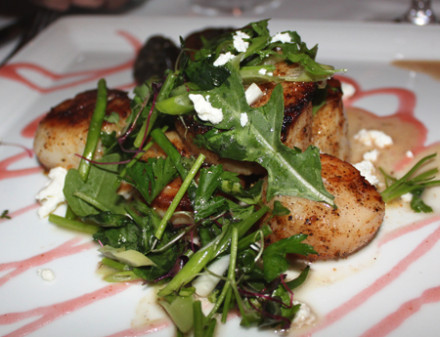 Roots Steakhouse Opens in Ridgewood